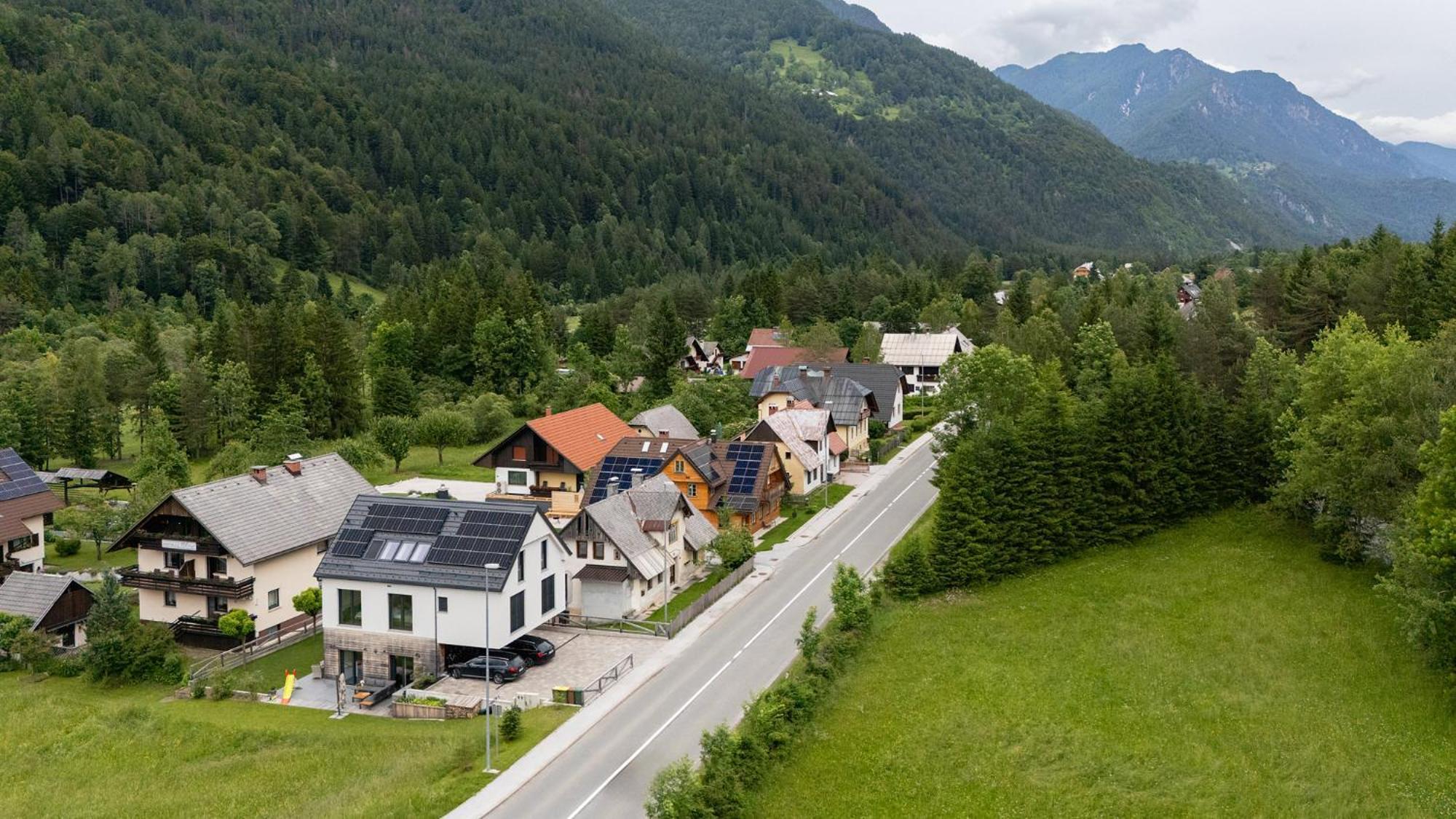 Maison du Soleil Kranjska Gora Extérieur photo
